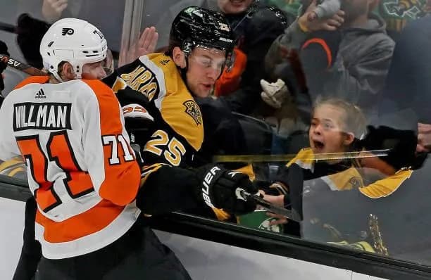 Bruins vs Flyers
