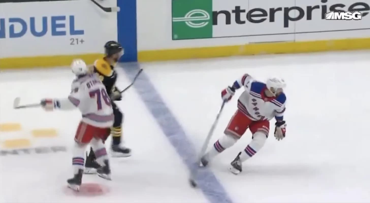 Dirty hit on Parker Wotherspoon