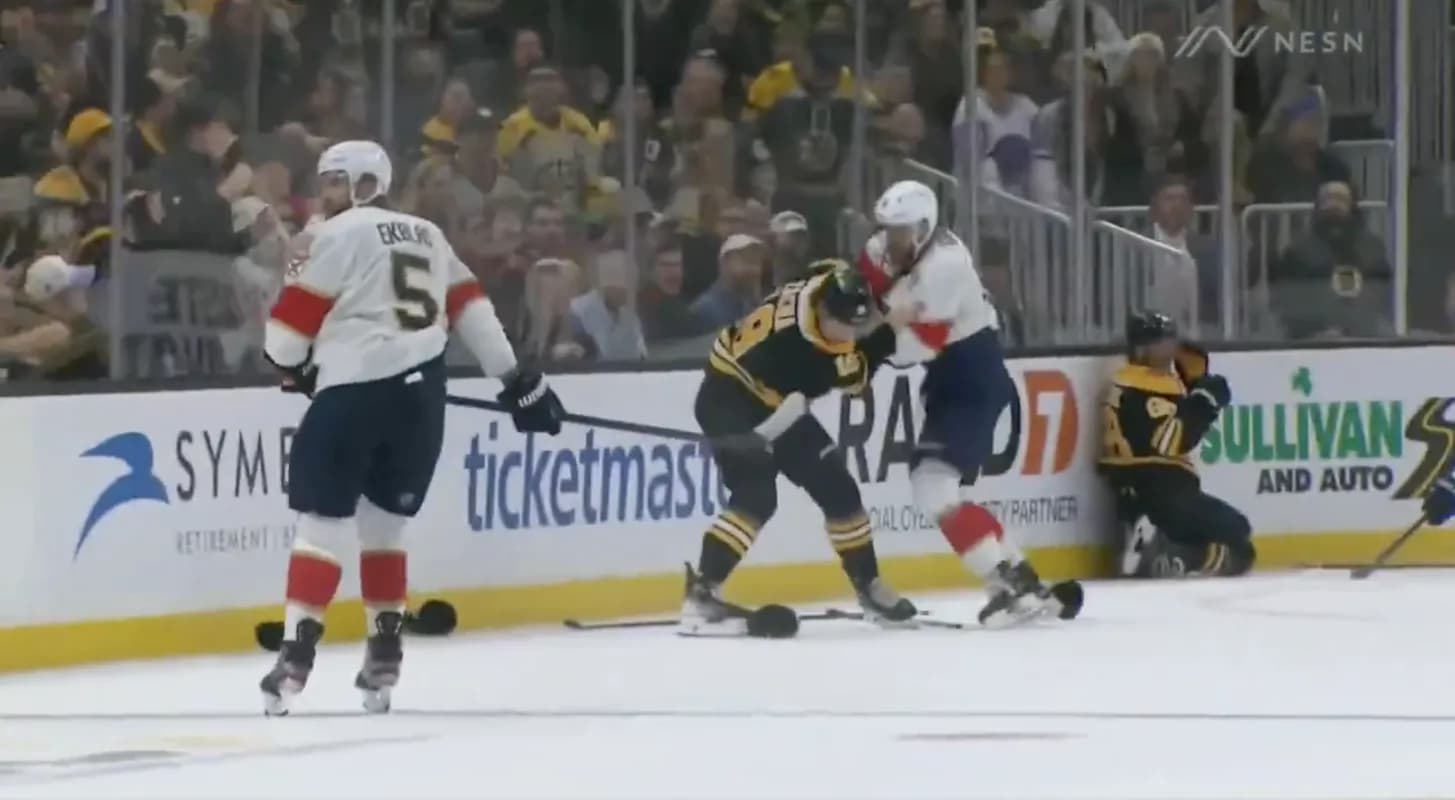 Pavel Zacha and AJ Greer fighting