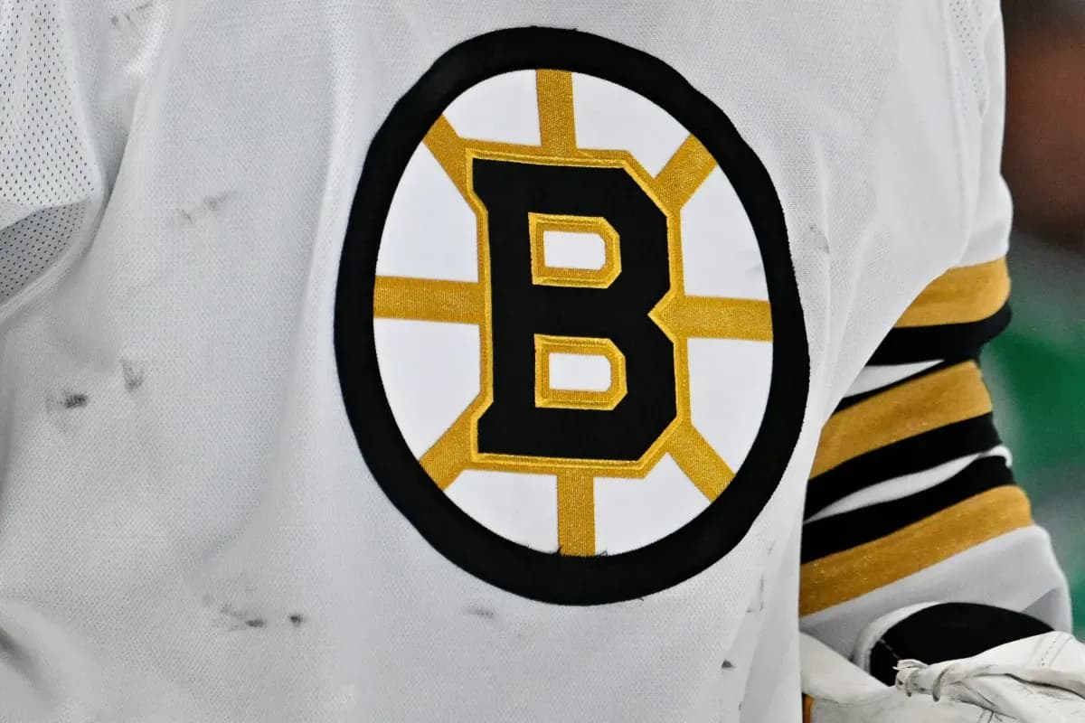 Boston Bruins jersey