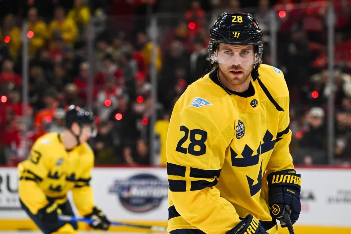 [Imagn Images direct customers only] Team Sweden forward Elias Lindholm (28) looks on in warm-up before the game against Team Canada during a 4 Nations Face-Off ice hockey game at Bell Centre.