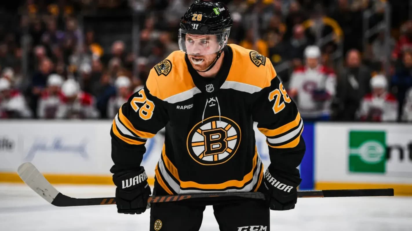 Elias Lindholm