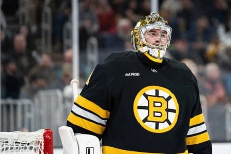 Boston Bruins goaltender Jeremy Swayman (1) after a stop in play during the second period of the game against the Detroit Red Wings at TD Garden.